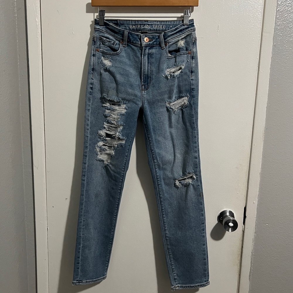 american eagle stretch mom jeans